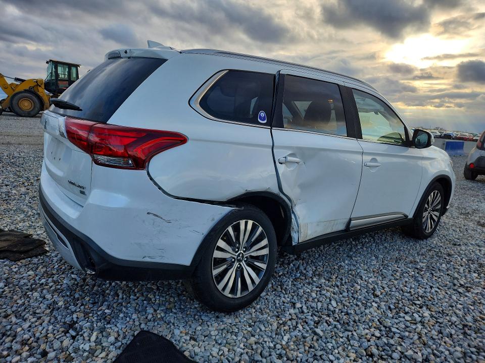 Продаж на аукціоні авто 2019 Mitsubishi Outlander, vin: JA4AZ3A35KZ042323, номер лоту: 79691575