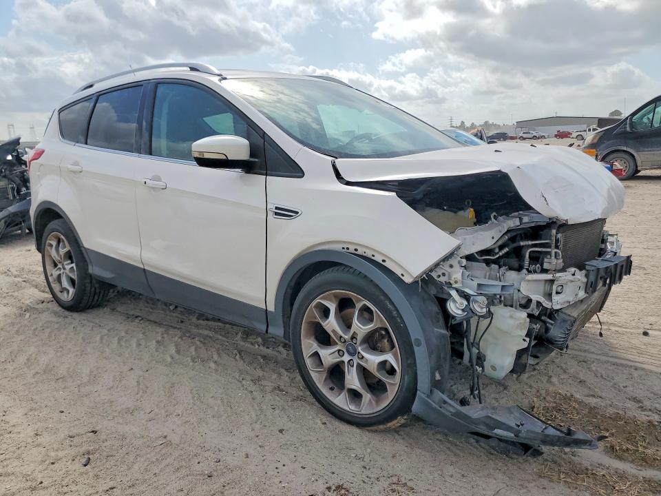 Продажа на аукционе авто 2016 Ford Escape, vin: 1FMCU0J97GUB96693, номер лота: 79728185