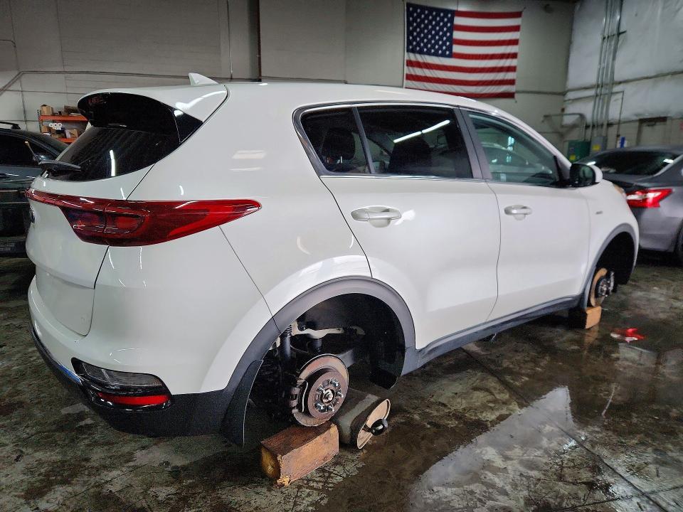 Продаж на аукціоні авто 2022 Kia Sportage, vin: KNDPMCAC8N7995963, номер лоту: 41928206