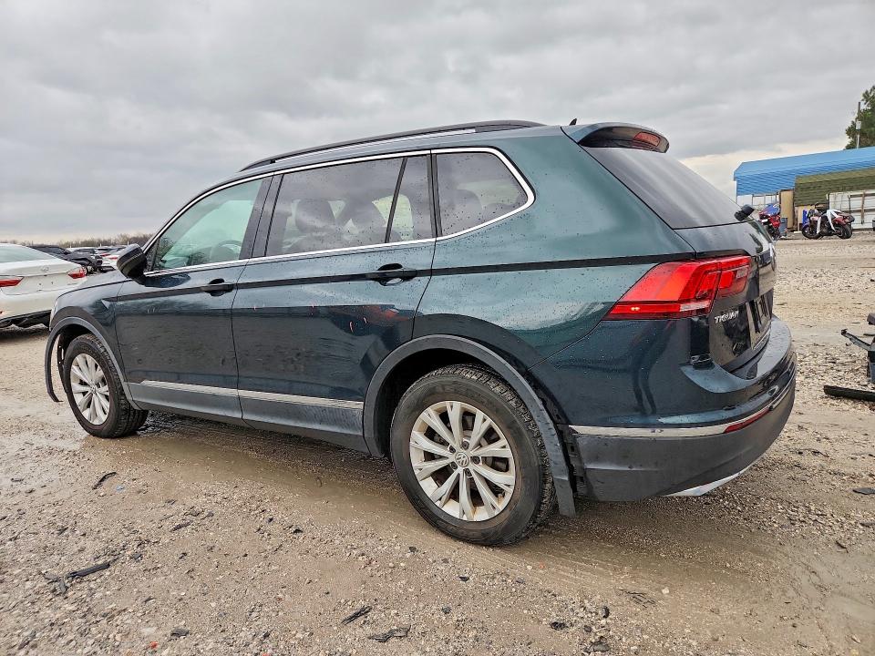 Продаж на аукціоні авто 2018 Volkswagen Tiguan, vin: 3VV3B7AX1JM007938, номер лоту: 79974265