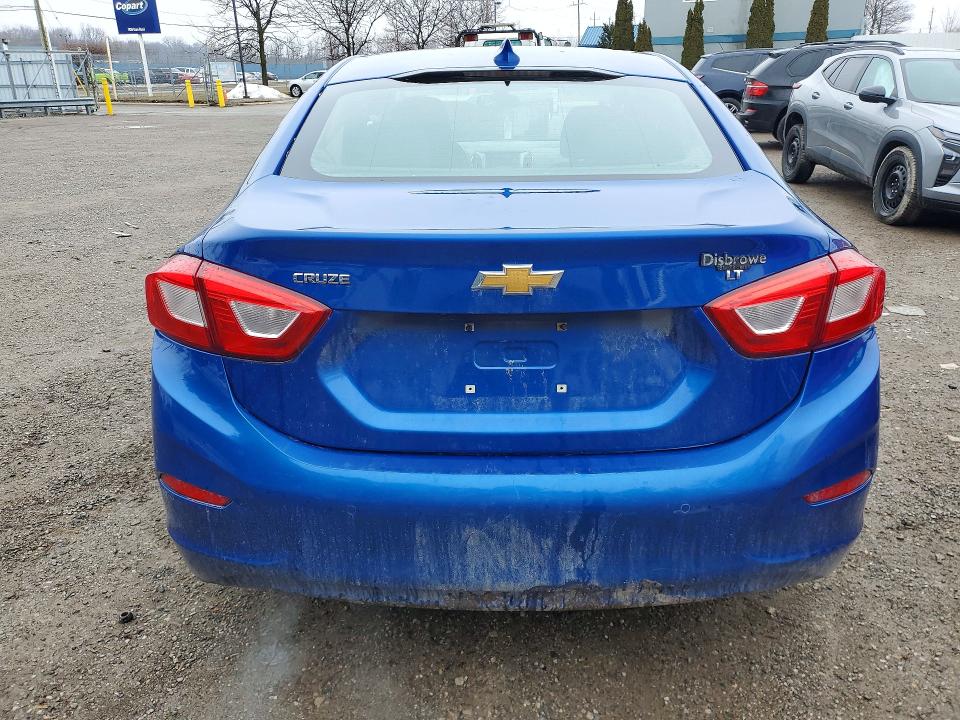 Продаж на аукціоні авто 2018 Chevrolet Cruze, vin: 1G1BE5SM5J7149156, номер лоту: 79603655