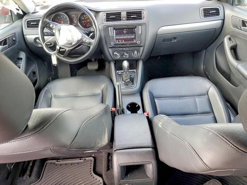45564726 :رقم المزاد ، 3VWDB7AJ3HM403553 vin ، 2017 Volkswagen Jetta مزاد بيع