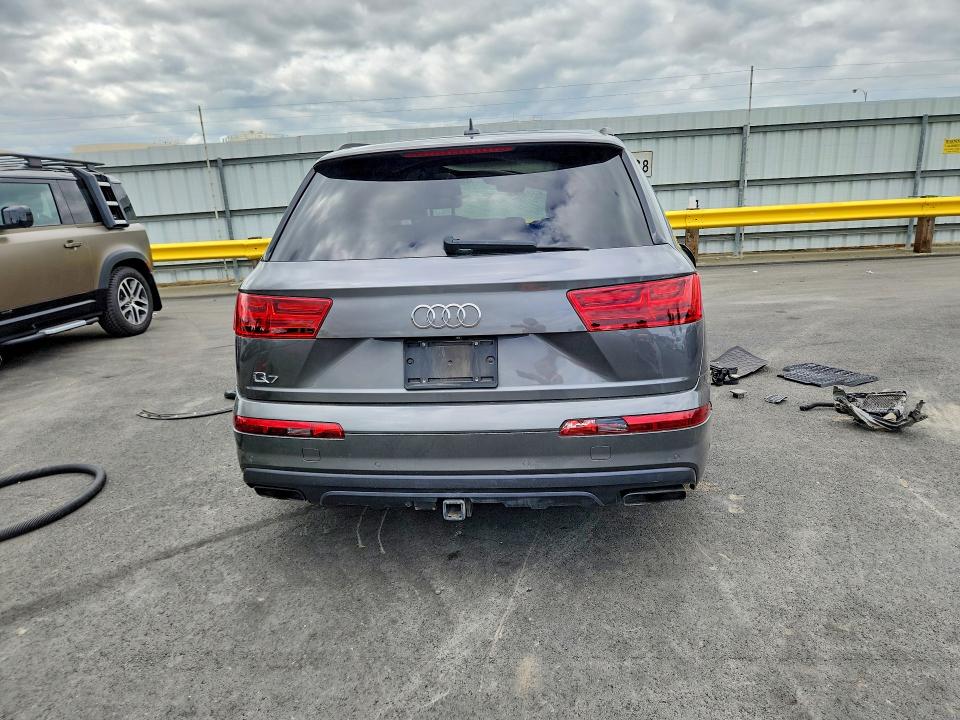 2019 Audi Q7 მანქანა იყიდება აუქციონზე, vin: WA1VAAF73KD019032, აუქციონის ნომერი: 79601195