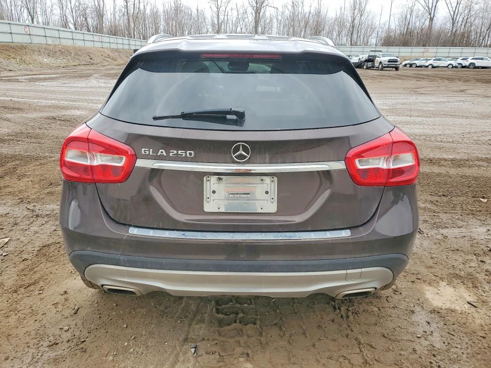 2015 Mercedes-benz Gla მანქანა იყიდება აუქციონზე, vin: WDCTG4EB3FJ160123, აუქციონის ნომერი: 46271566