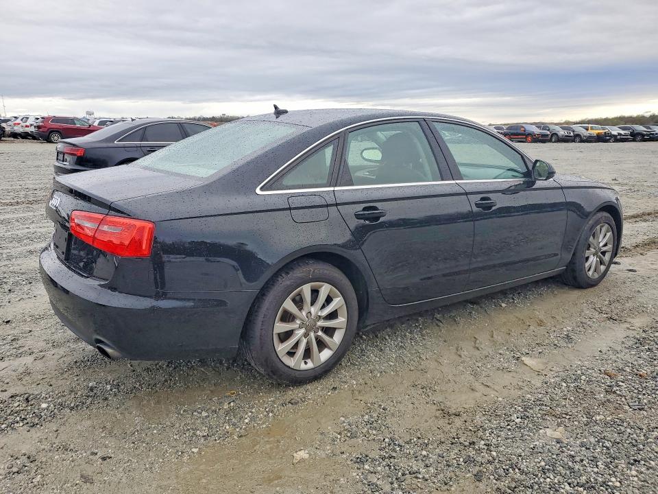 2013 Audi A6 მანქანა იყიდება აუქციონზე, vin: WAUFFAFC3DN031961, აუქციონის ნომერი: 45556366