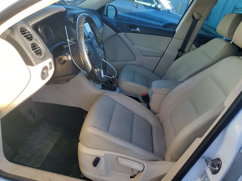 45474196 :رقم المزاد ، WVGAV7AX3GW596363 vin ، 2016 Volkswagen Tiguan مزاد بيع