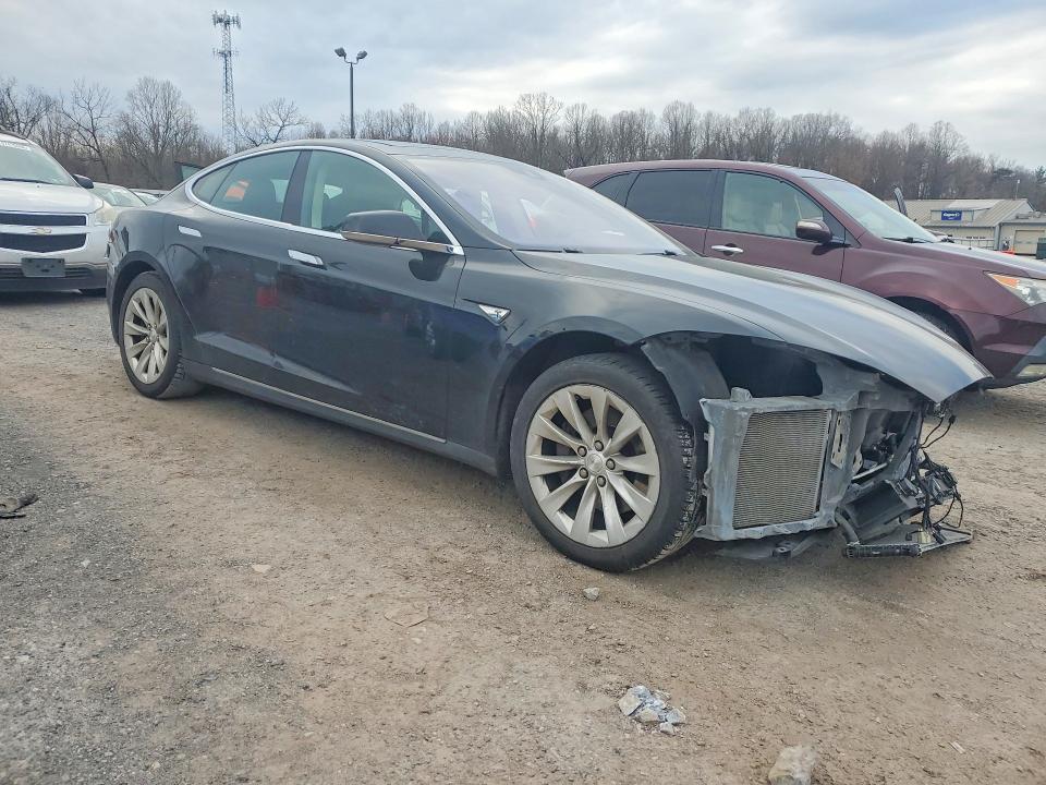 Продажа на аукционе авто 2016 Tesla Model S, vin: 5YJSA1E14GF132428, номер лота: 78245975