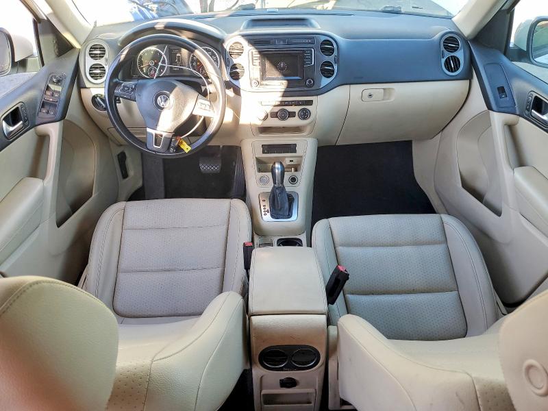 45474196 :رقم المزاد ، WVGAV7AX3GW596363 vin ، 2016 Volkswagen Tiguan مزاد بيع