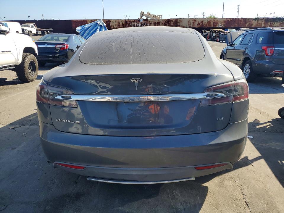 Aukcja sprzedaży 2013 Tesla Model S, vin: 5YJSA1CN9DFP15689, numer aukcji: 41997246