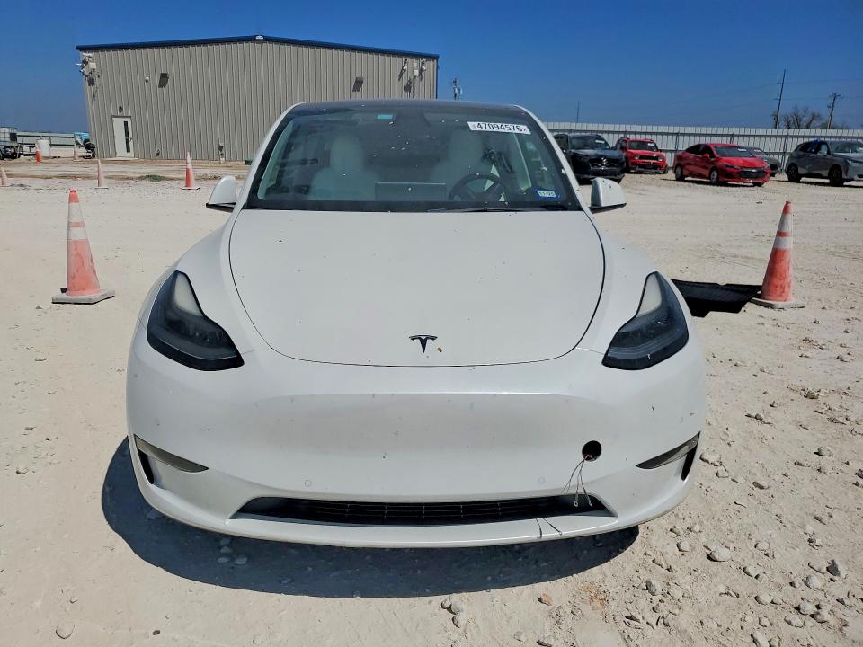2021 Tesla Model Y მანქანა იყიდება აუქციონზე, vin: 5YJYGDEF7MF306106, აუქციონის ნომერი: 47094576