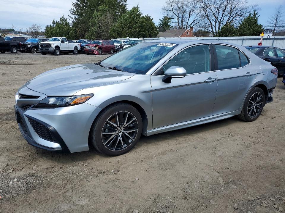Aukcja sprzedaży 2022 Toyota Camry, vin: 4T1G11AK3NU624033, numer aukcji: 48222036