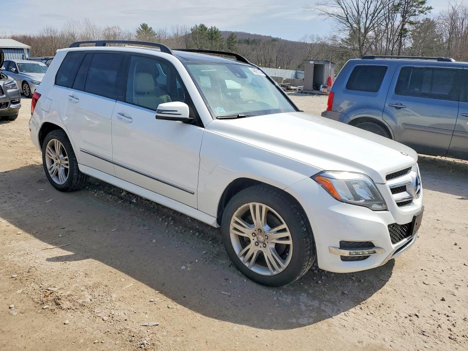Продажа на аукционе авто 2015 Mercedes-benz Glk, vin: WDCGG8JBXFG399793, номер лота: 46891006