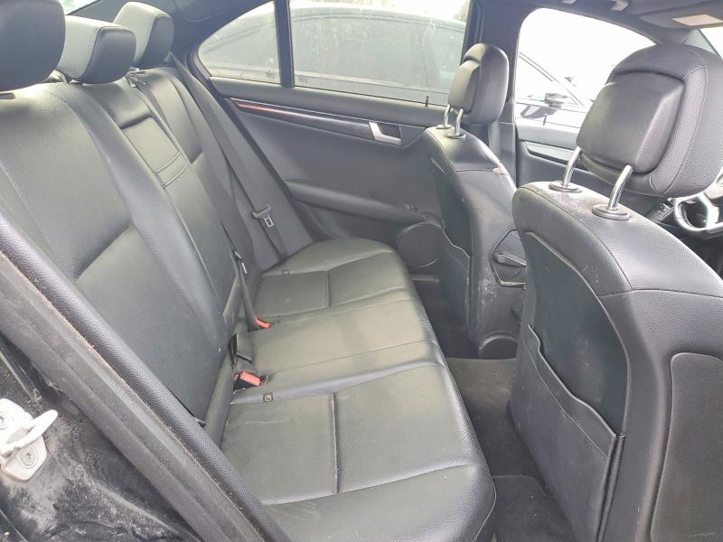 Продаж на аукціоні авто 2013 Mercedes-benz C, vin: WDDGF8ABXDA824797, номер лоту: 79551265