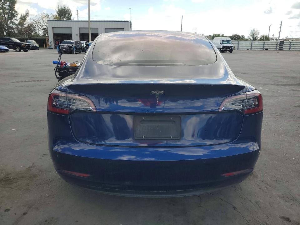 Auction sale of the 2018 Tesla Model 3, vin: 5YJ3E1EA3JF039254, lot number: 46719016