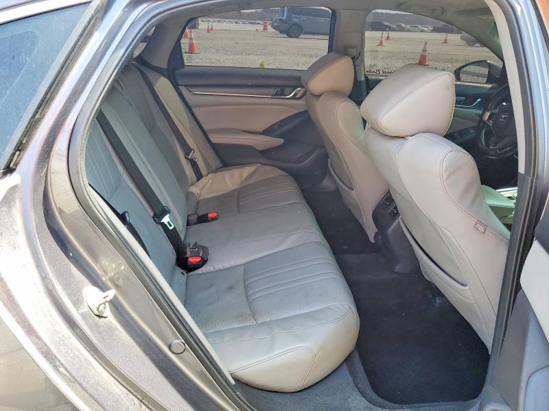2018 Honda Accord მანქანა იყიდება აუქციონზე, vin: 1HGCV1F55JA192617, აუქციონის ნომერი: 47959296