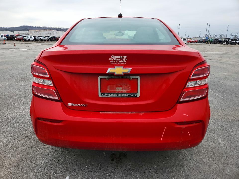 79749645 :رقم المزاد ، 1G1JB5SH7H4148903 vin ، 2017 Chevrolet Sonic مزاد بيع