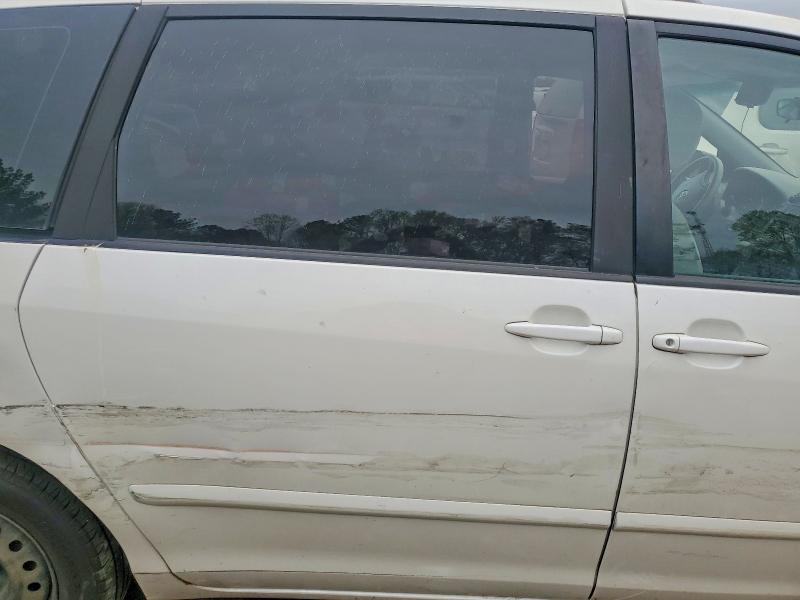 Продажа на аукционе авто 2006 Toyota Sienna, vin: 5TDZA29C86S453530, номер лота: 79664705