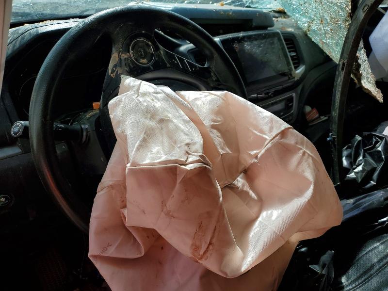 45659216 :رقم المزاد ، 5FNYF6H30JB012218 vin ، 2018 Honda Pilot مزاد بيع