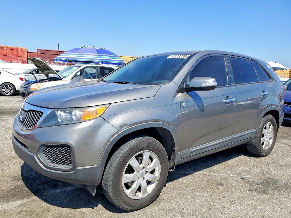 47273736 :رقم المزاد ، 5XYKT3A19DG379234 vin ، 2013 Kia Sorento مزاد بيع