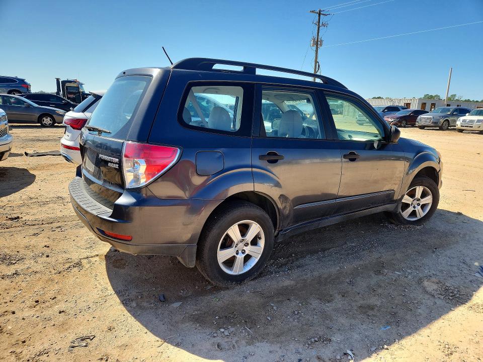 2013 Subaru Forester მანქანა იყიდება აუქციონზე, vin: JF2SHABC3DH406944, აუქციონის ნომერი: 79149715