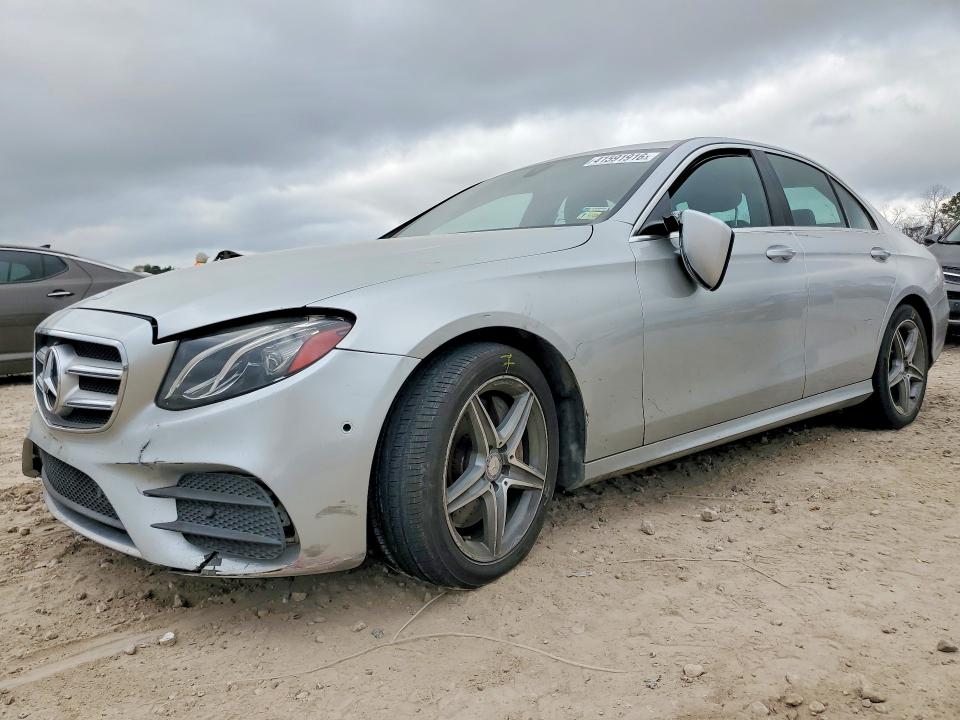 41591916 :رقم المزاد ، WDDZF4KB8HA056744 vin ، 2017 Mercedes-benz E مزاد بيع