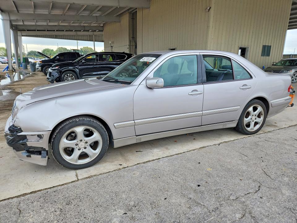 Продажа на аукционе авто 2002 Mercedes-benz E, vin: WDBJF65J62B483250, номер лота: 46278536