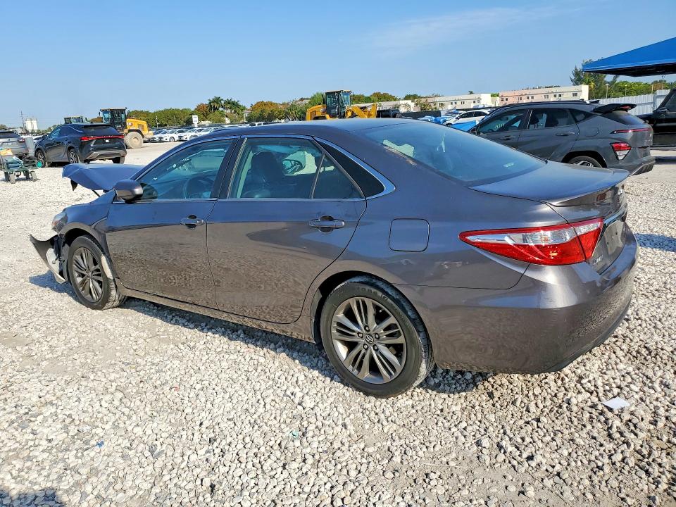2017 Toyota Camry მანქანა იყიდება აუქციონზე, vin: 4T1BF1FK6HU693677, აუქციონის ნომერი: 47387836
