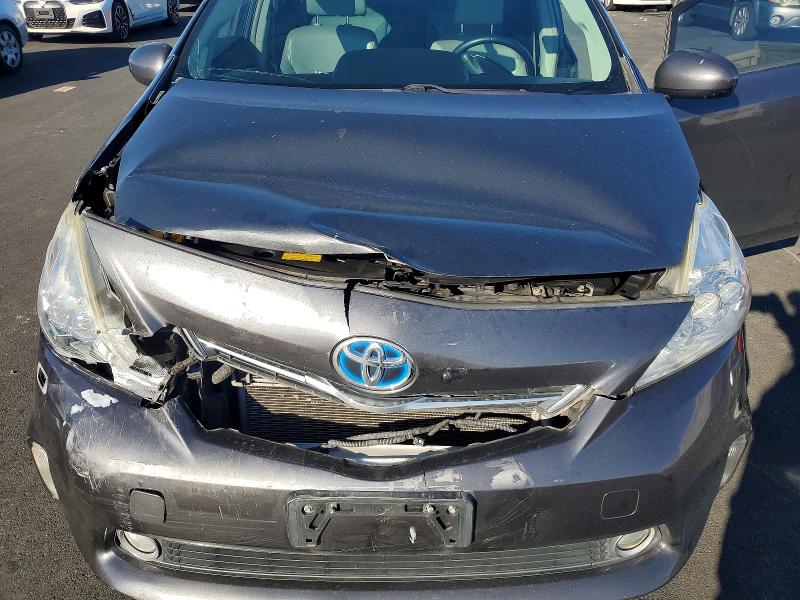 Продажа на аукционе авто 2013 Toyota Prius V, vin: JTDZN3EU0D3203075, номер лота: 79456165