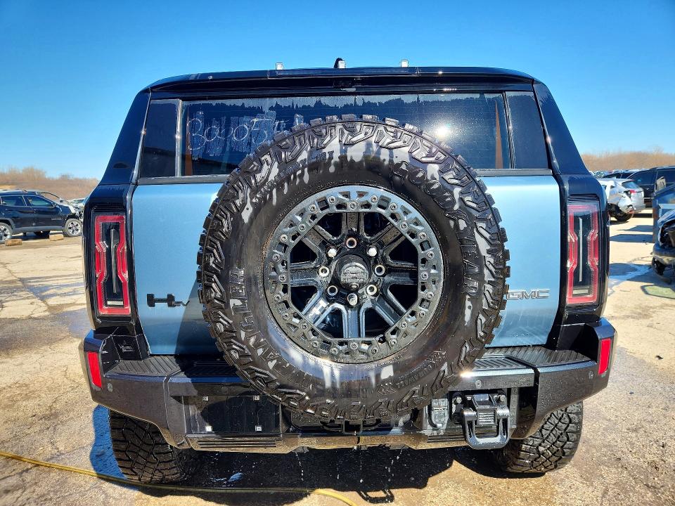 74110405 :رقم المزاد ، 1GKB0SDC8RU109163 vin ، 2024 Gmc Hummer Suv مزاد بيع
