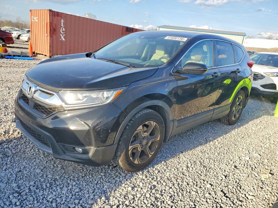 41606136 :رقم المزاد ، 7FARW1H58JE053113 vin ، 2018 Honda Cr-v مزاد بيع