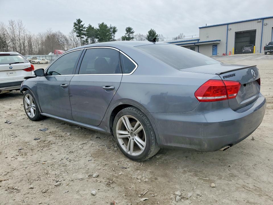 47625886 :رقم المزاد ، 1VWBV7A32FC093961 vin ، 2015 Volkswagen Passat مزاد بيع