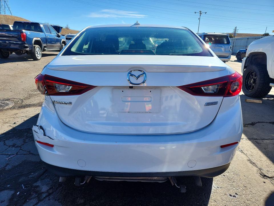 2018 Mazda 3 მანქანა იყიდება აუქციონზე, vin: 3MZBN1V39JM189861, აუქციონის ნომერი: 46676286