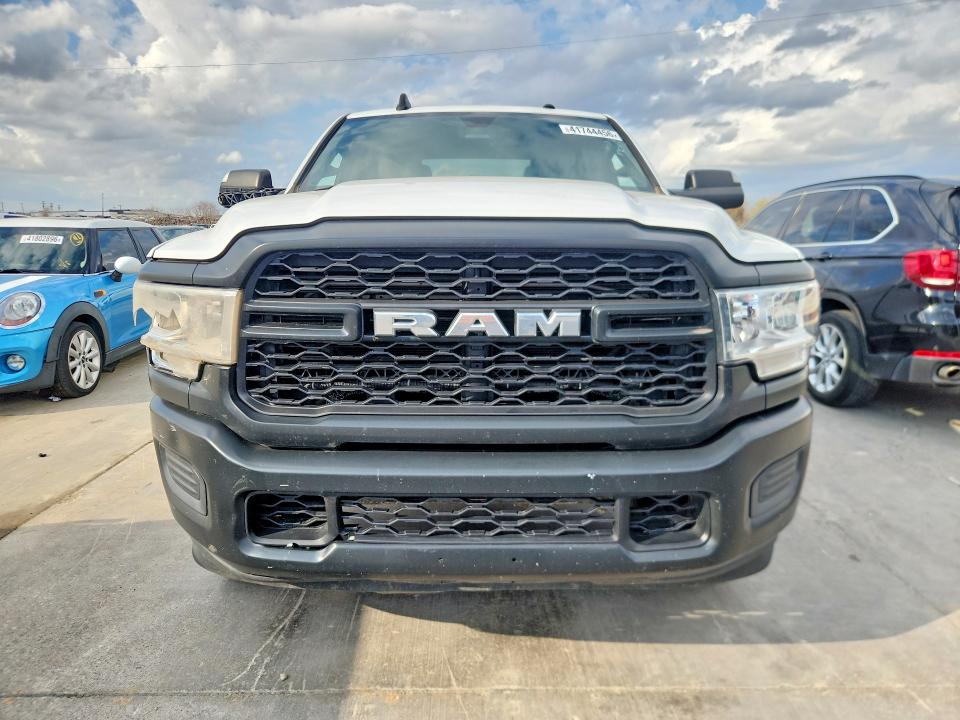 Продаж на аукціоні авто 2022 Ram 2500, vin: 3C6UR5CJ6NG203137, номер лоту: 41744456