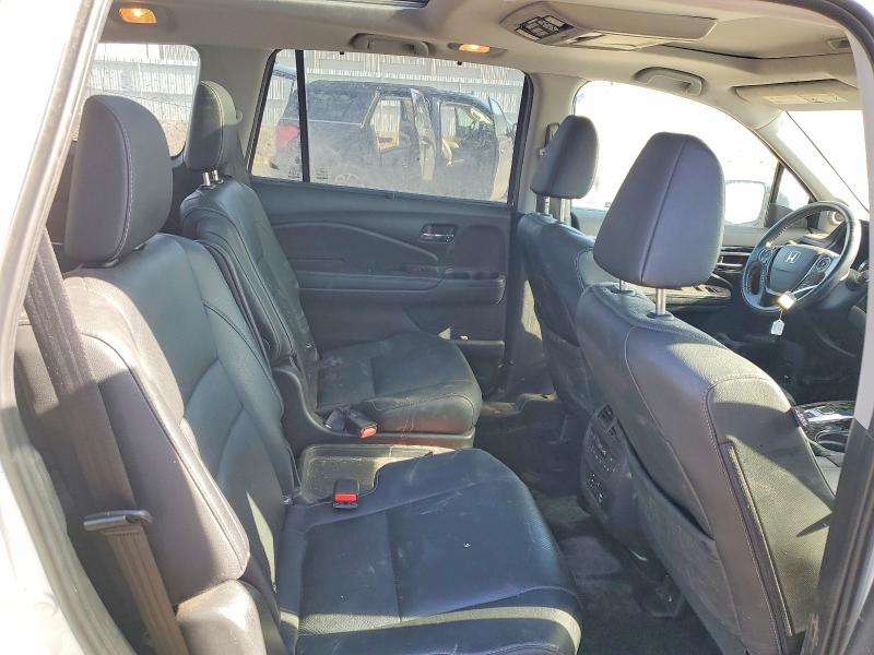 Продажа на аукционе авто 2017 Honda Pilot, vin: 5FNYF6H02HB072260, номер лота: 79671745