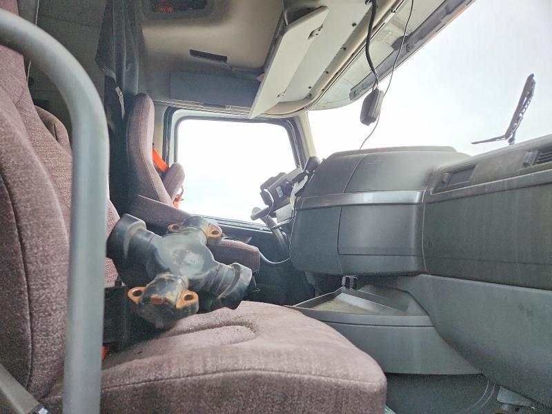 2025 Volvo Vnr მანქანა იყიდება აუქციონზე, vin: 4V4WC9EHXSN677443, აუქციონის ნომერი: 79532075