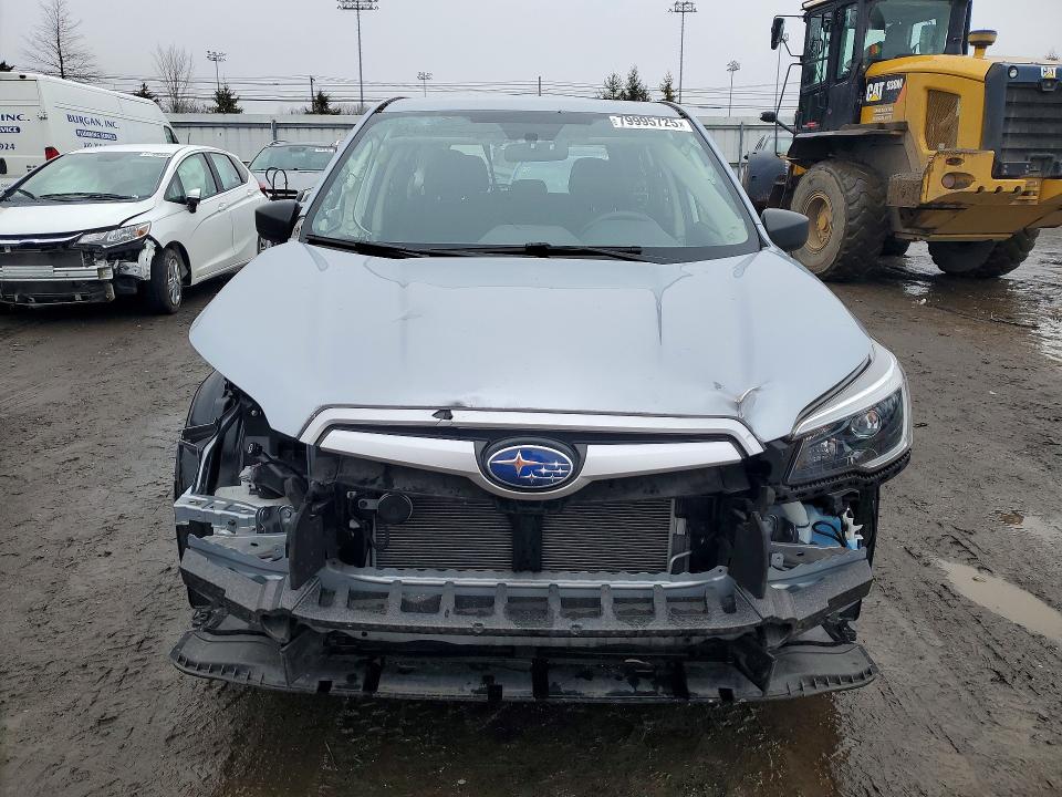 79995725 :رقم المزاد ، JF2SKADC8MH444068 vin ، 2021 Subaru Forester مزاد بيع