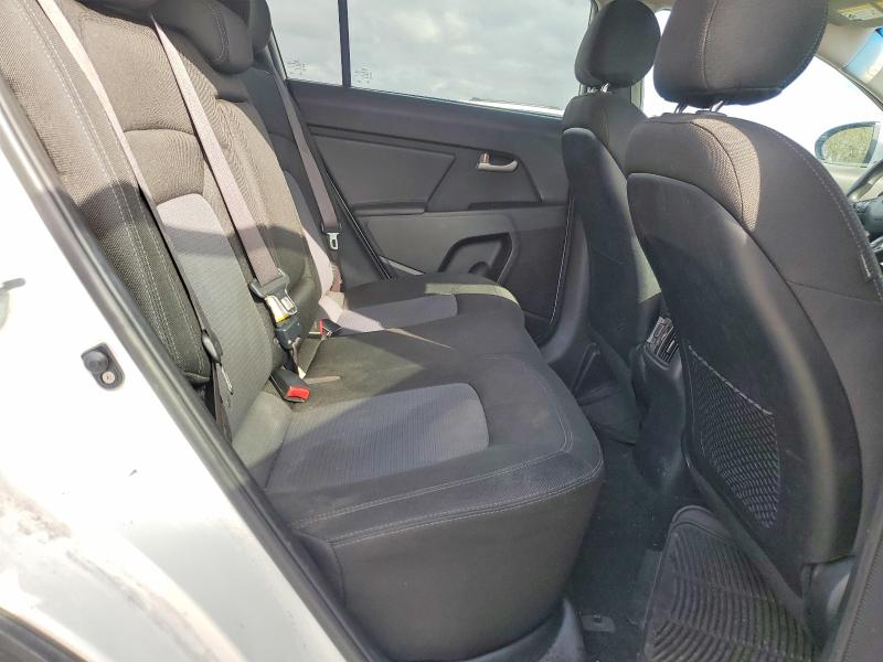 41967086 :رقم المزاد ، KNDPB3AC9G7819481 vin ، 2016 Kia Sportage مزاد بيع