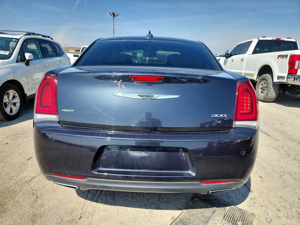 Продажа на аукционе авто 2018 Chrysler 300, vin: 2C3CCAGG5JH149261, номер лота: 46883536