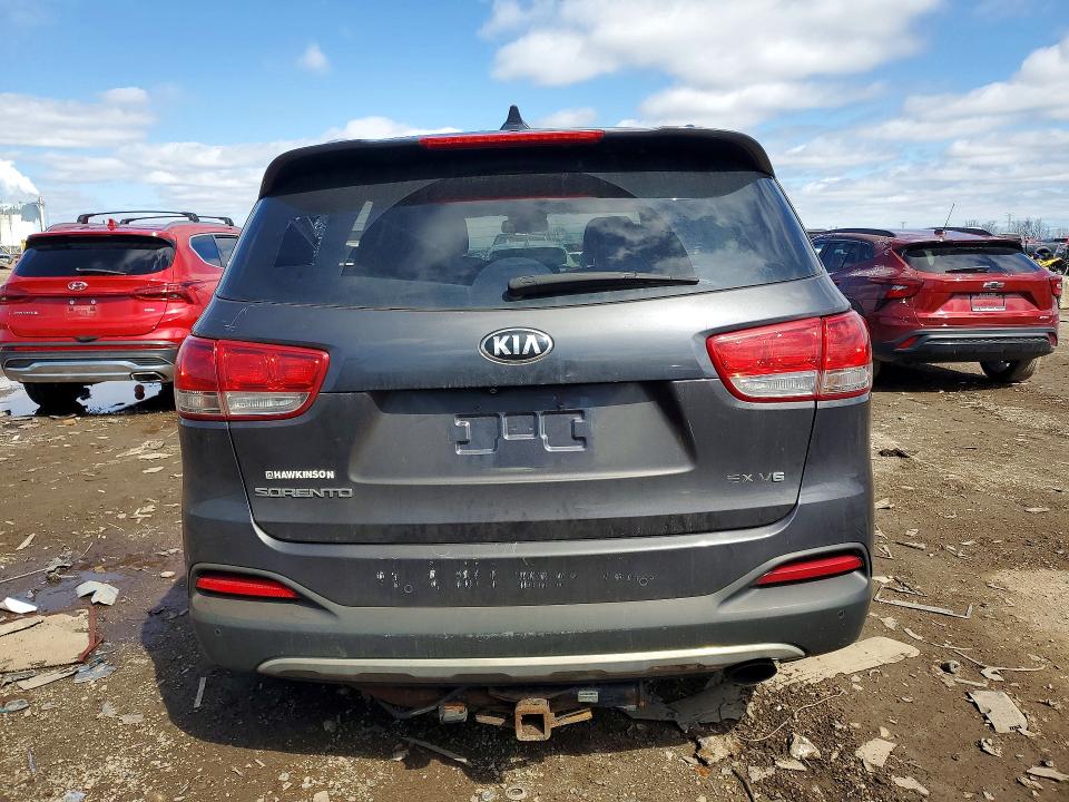 Продажа на аукционе авто 2017 Kia Sorento, vin: 5XYPHDA51HG203607, номер лота: 47891586