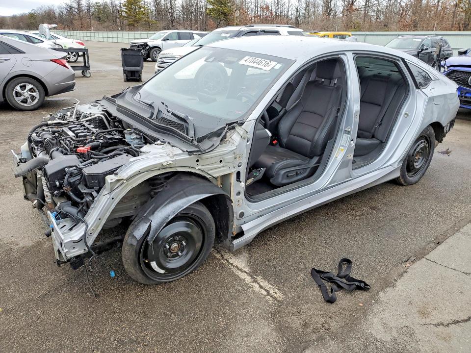 Продаж на аукціоні авто 2019 Honda Accord, vin: 1HGCV1F39KA160883, номер лоту: 47044616