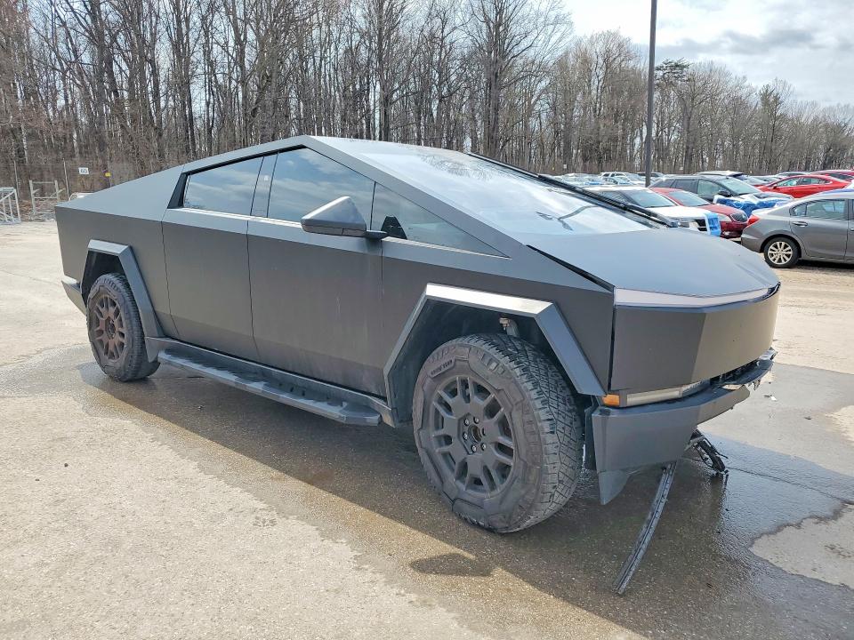 2024 Tesla Cybertruck მანქანა იყიდება აუქციონზე, vin: 7G2CEHED9RA025805, აუქციონის ნომერი: 47349056