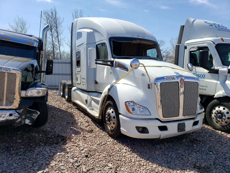Продажа на аукционе авто 2019 Kenworth Construction, vin: 1XKYDP9X5KJ254692, номер лота: 47917846