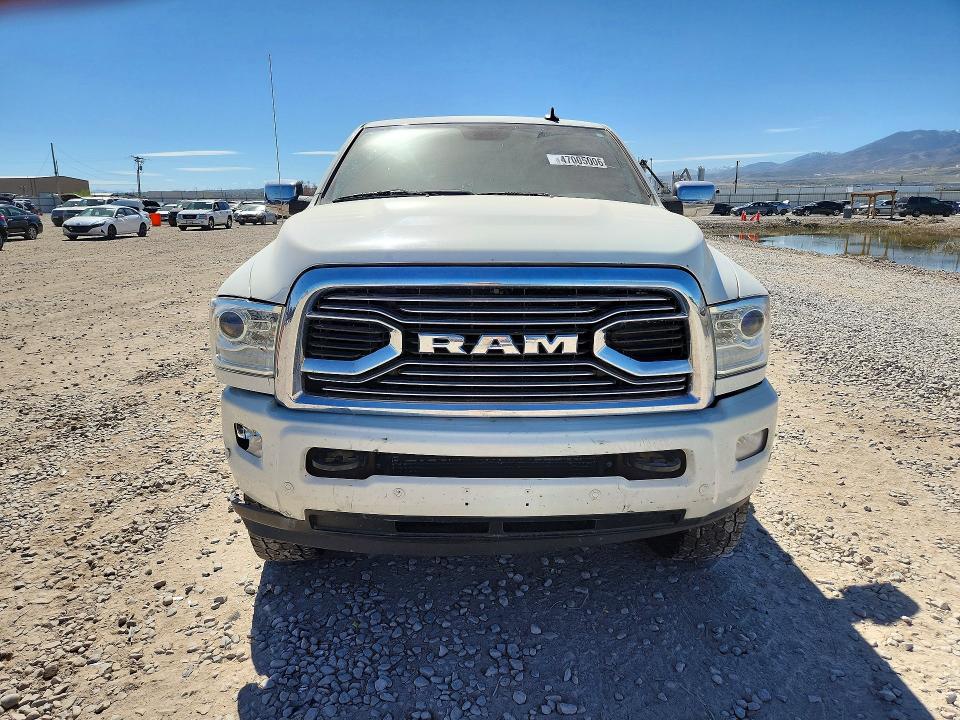47005006 :رقم المزاد ، 3C6UR5GL1JG144410 vin ، 2018 Ram 2500 مزاد بيع