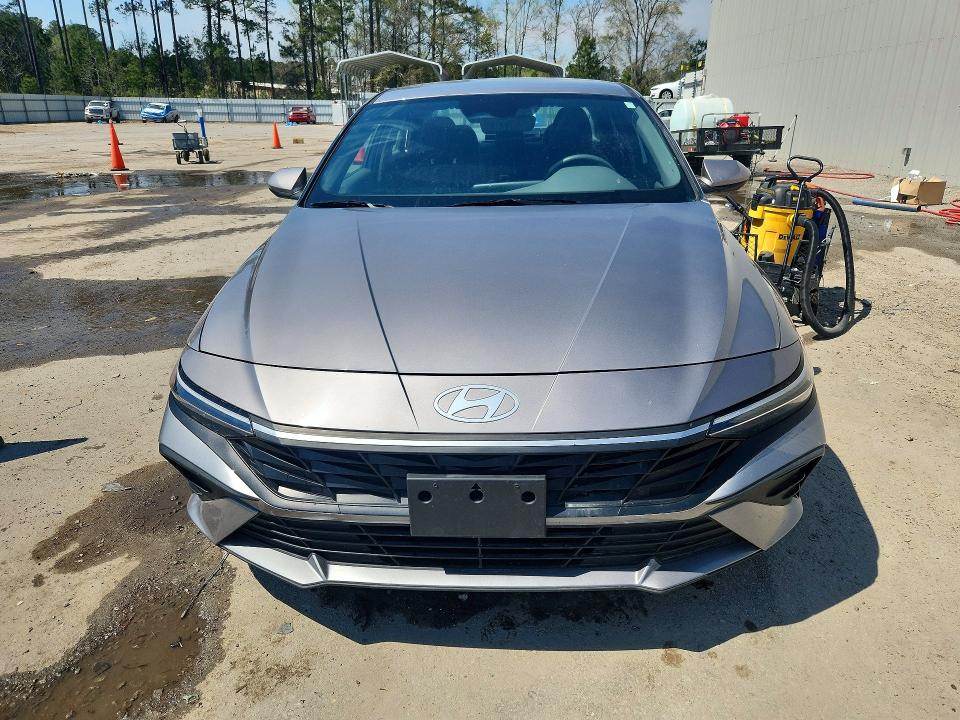 2024 Hyundai Elantra მანქანა იყიდება აუქციონზე, vin: KMHLM4DG2RU664625, აუქციონის ნომერი: 46918606