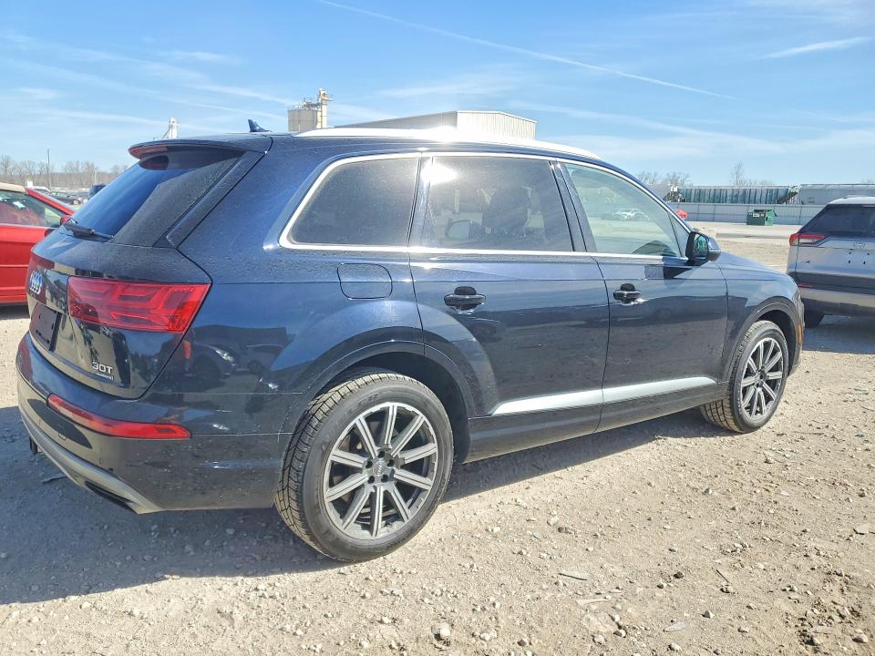Продажа на аукционе авто 2018 Audi Q7, vin: WA1VAAF77JD003995, номер лота: 46381346