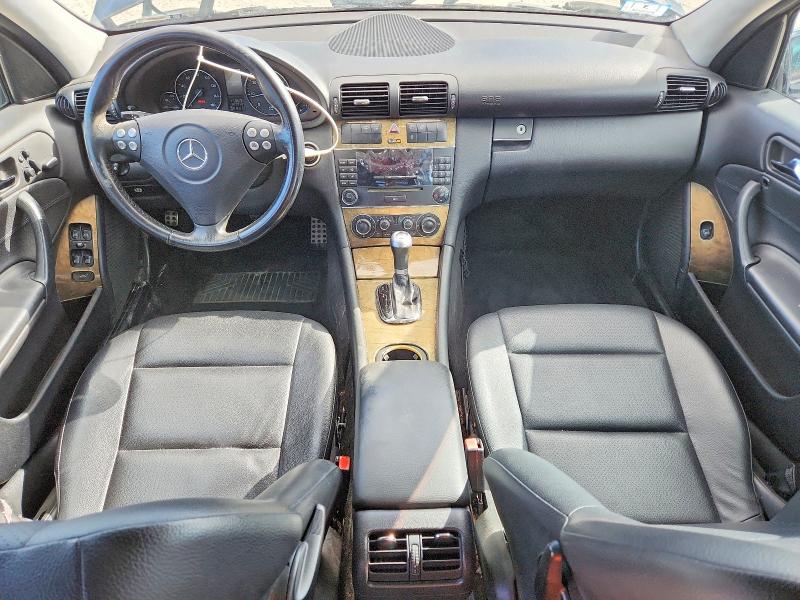 46127676 :رقم المزاد ، WDBRF52H17A931292 vin ، 2007 Mercedes-benz C مزاد بيع