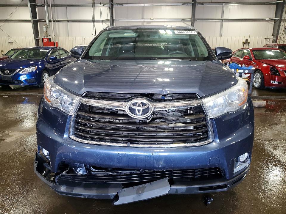 45867636 :رقم المزاد ، 5TDDKRFH9FS085469 vin ، 2015 Toyota Highlander مزاد بيع