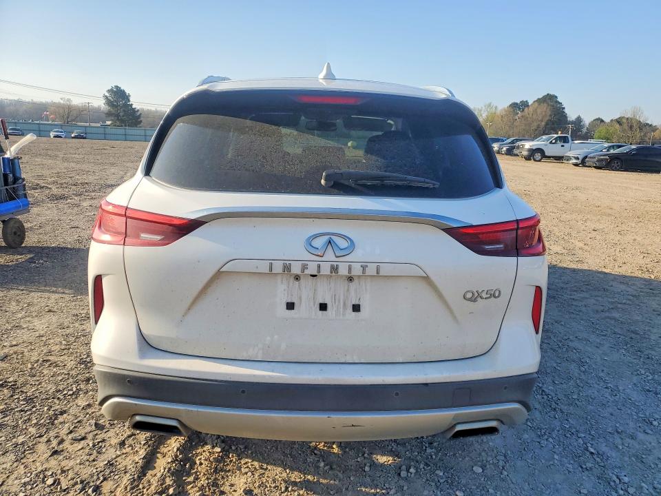 Продажа на аукционе авто 2020 Infiniti Qx50, vin: 3PCAJ5M10LF116936, номер лота: 46990956