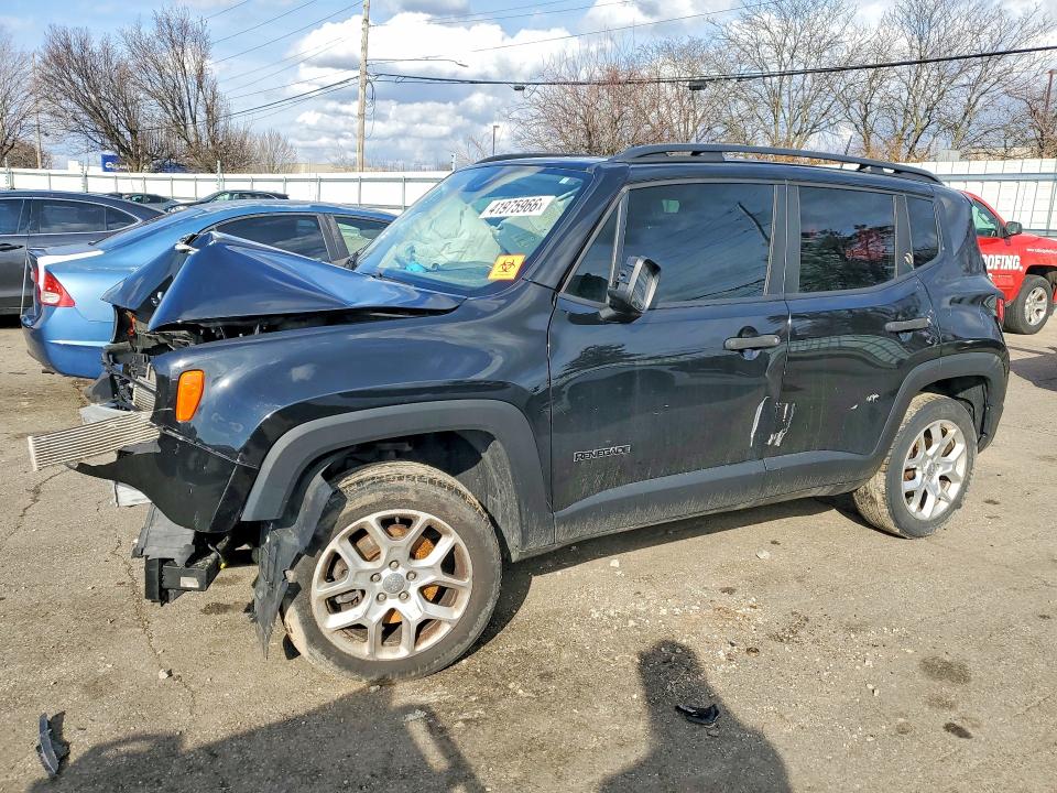 2018 Jeep Renegade მანქანა იყიდება აუქციონზე, vin: ZACCJBAB2JPJ15827, აუქციონის ნომერი: 41975966