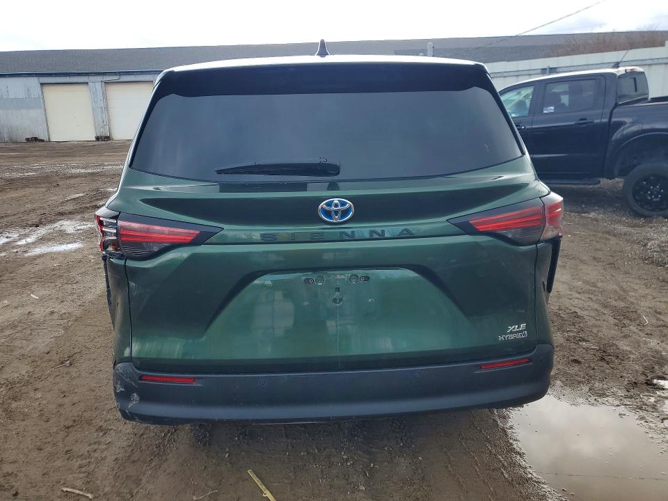 Продажа на аукционе авто 2021 Toyota Sienna, vin: 5TDYRKEC1MS041103, номер лота: 41639596